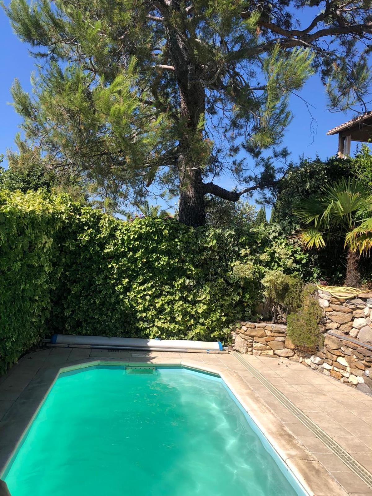 Apartmán T3 Rez De Jardin,Piscine Privee Saint-Cyr-sur-Mer Exteriér fotografie